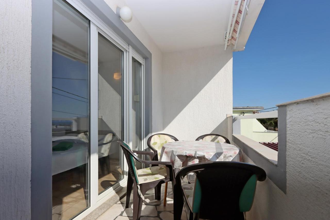 Apartments With A Parking Space Crikvenica - 12592 Exterior photo